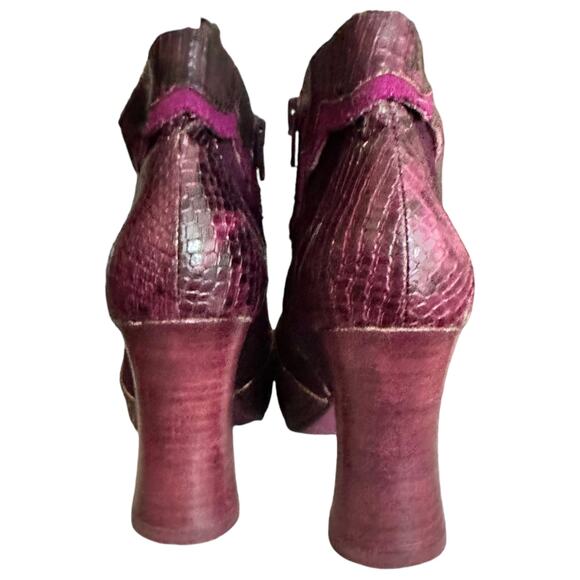 Vintage Ankle Booties Suede Leather Purple Snakeskin Boots Womens Size 6.5 - Picture 3 of 12